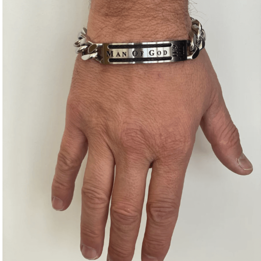 Men&#39;s cable bracelet model