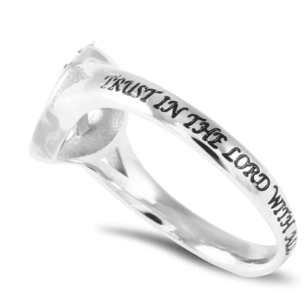 Womens Heart Cross Ring - Trust in the Lord